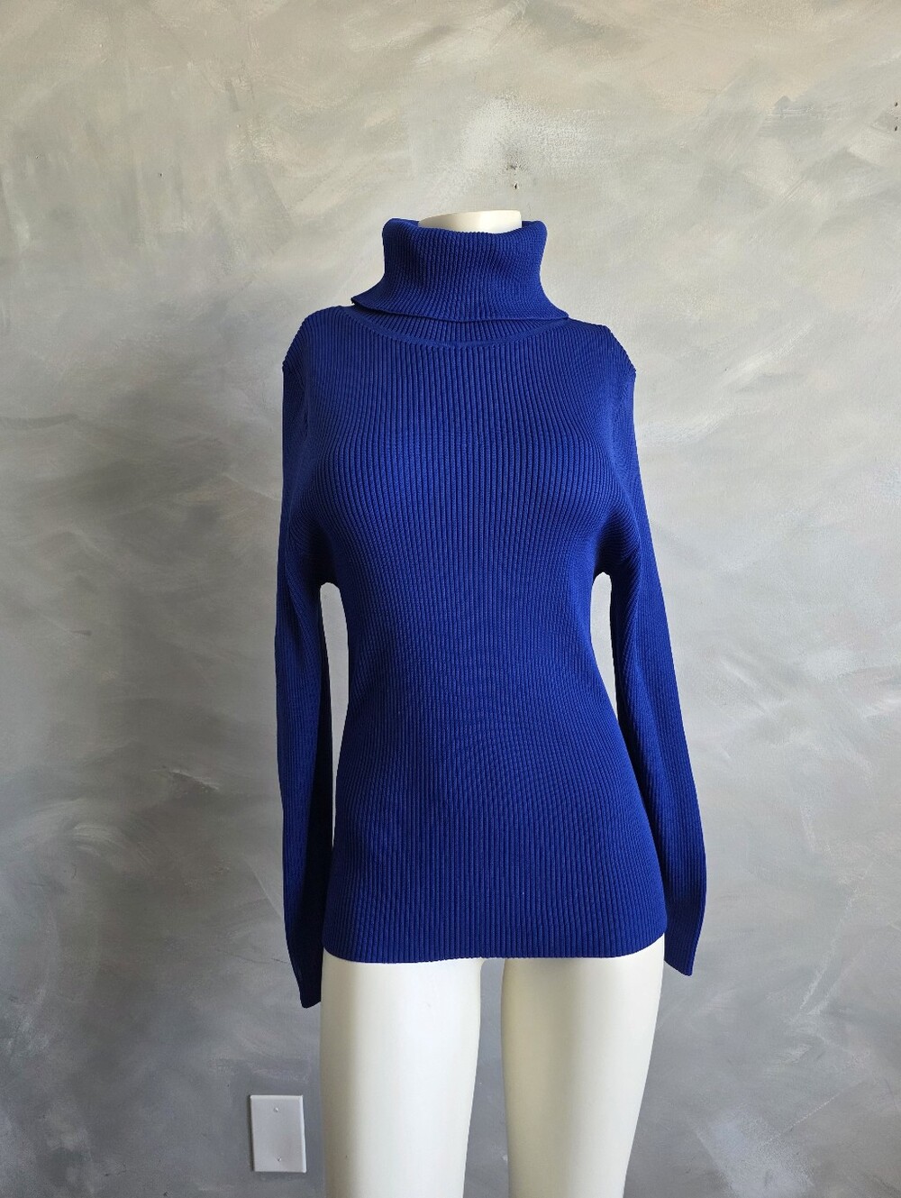 Roma Concept Blue Turtle Neck Body Fitting Long Sleeve Ribbed Top Sz 1X Women